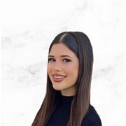 Soy estudiante de segundo de carrera, ofrezco clases particulares de inglés para niños.